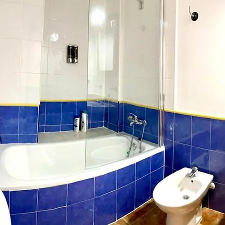 400 M De La Playa Apartment